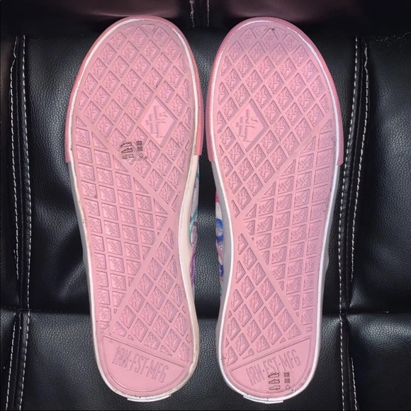 ❌SOLD❌ Iron Fist My Little Pony Shoes Size 9 - Picture 4 of 7